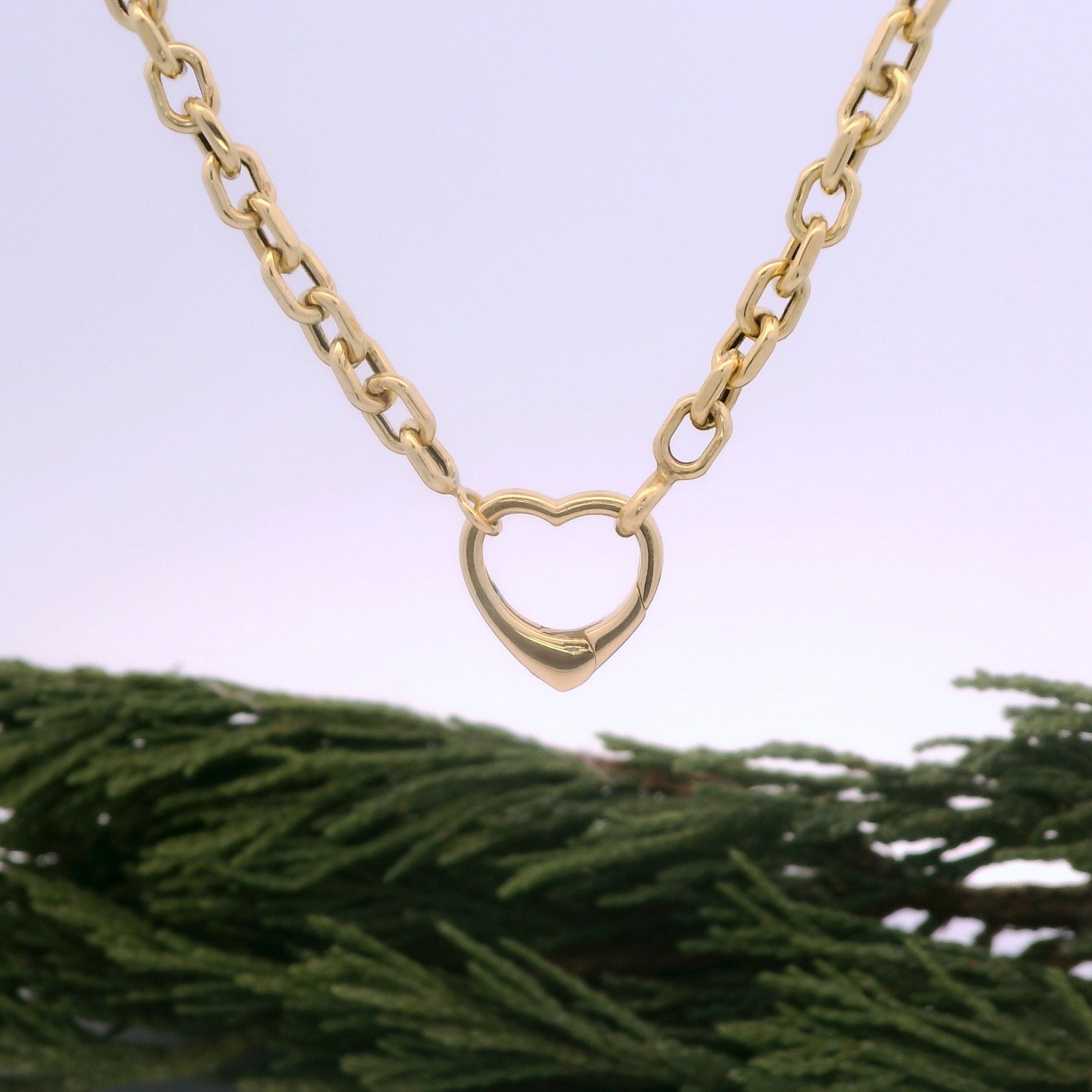 Heart Clasp Cable Chain Necklace — 10k Gold